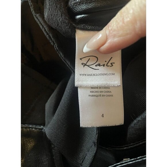 NWT Rails Jo Faux Vegan Leather High Waisted Ankle Crop Pleated Pants Black 6 - Picture 10 of 12